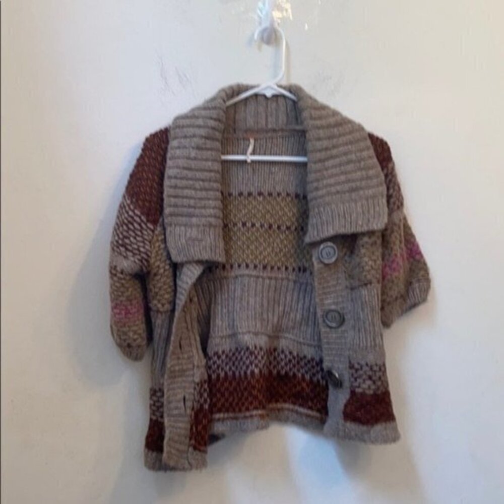 Free people light brown short sleeve sweater